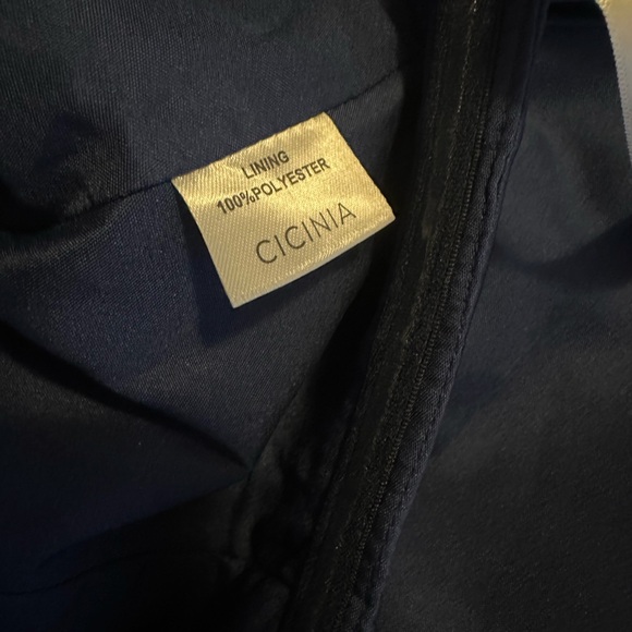 Cicinia Elegant Navy Blue Evening Gown - Picture 10 of 10